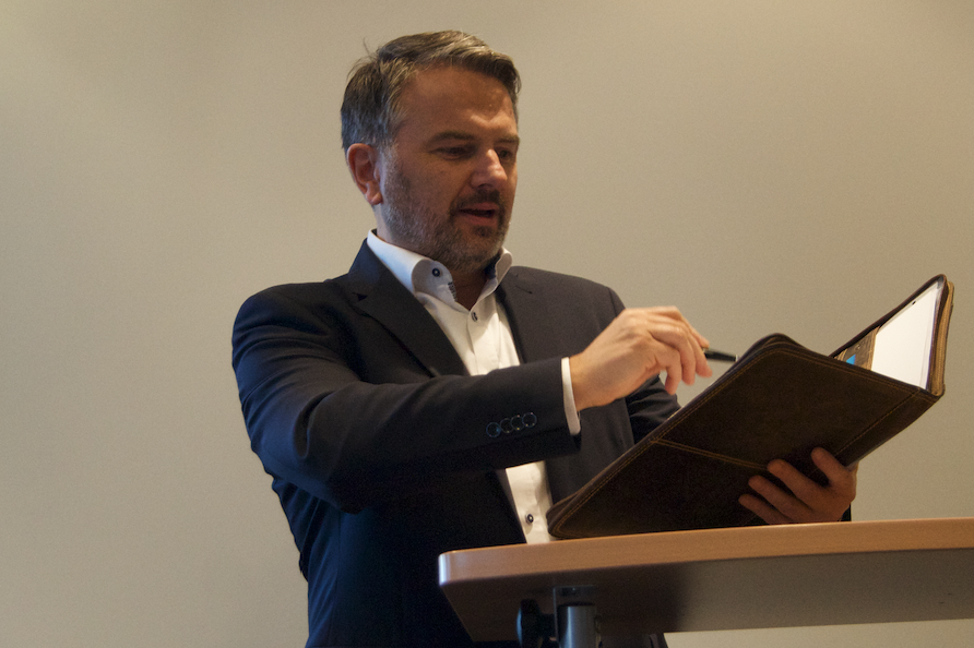 Jörg Huhsmann - über 25 Jahre Erfahrung als Versicherungsberater